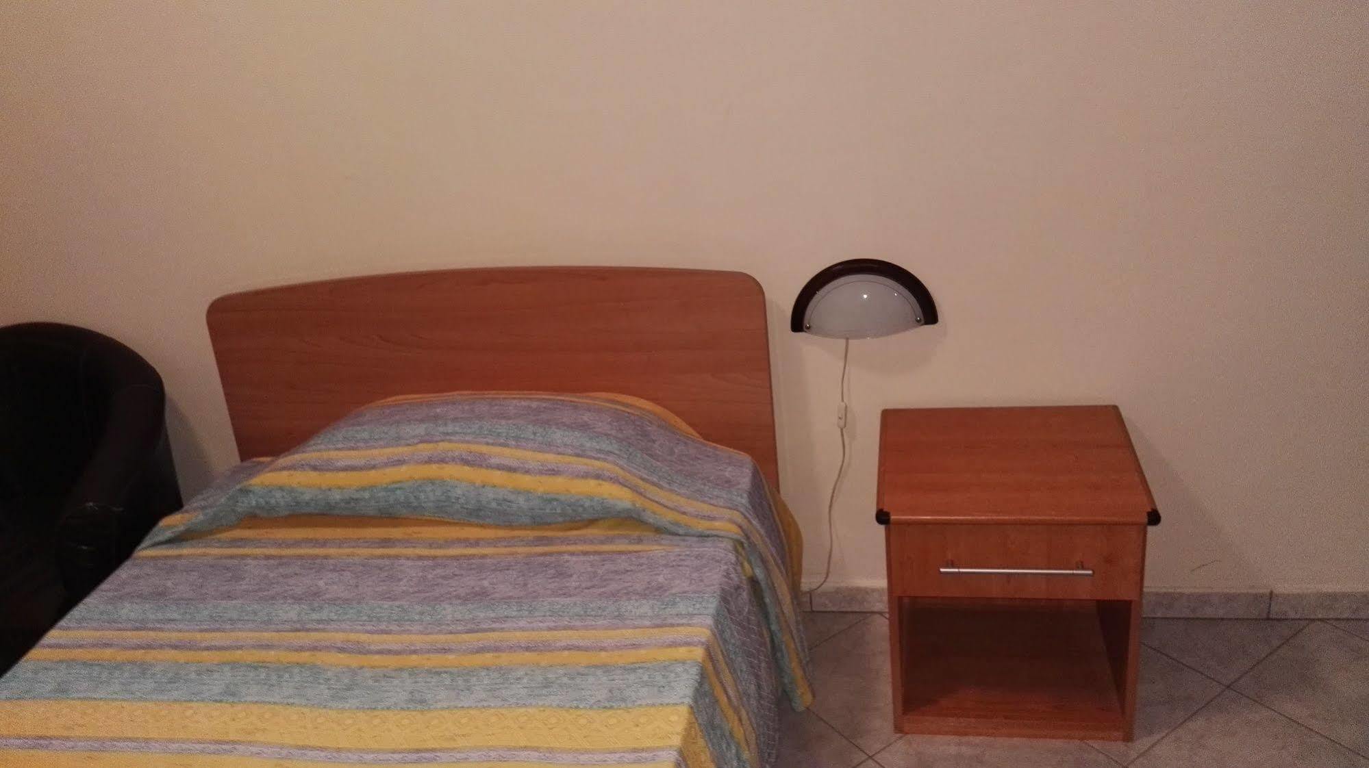 مبيت وإفطار ريندي Raggio Di Sole المظهر الخارجي الصورة